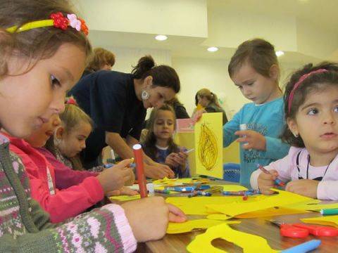 Нови условия за получаване на помощи за деца