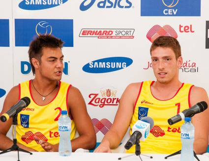 Томи и Силвестър започват срещу третия отбор на Полша! Гледайте мача ТУК!!!