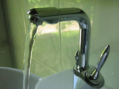 Част от центъра на София без вода