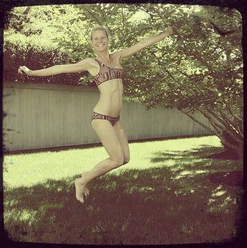 Звезди по бански – Една по-различна звезда по бански