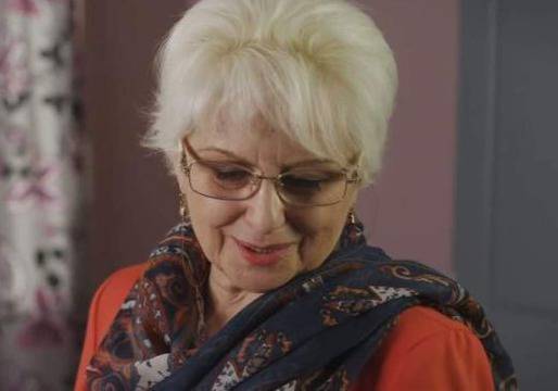 Йорданка Кузманова на 75 г.: Щастлива съм, че съм актриса, майка, баба и все още жива!