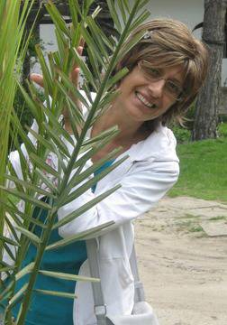 Александър Мустафов: След 7 операции меланомът на майка ми още дава метастази!