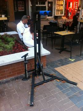 Първи обществен стенд за ремонт на велосипеди в София