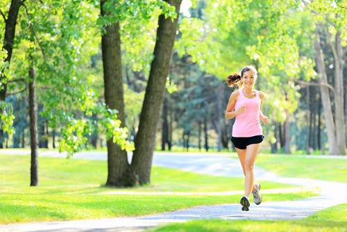Бягането в парка - източник на здраве и добра форма