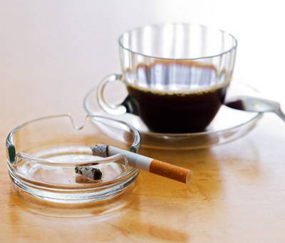 Защо да не започваме деня си с кафе и цигара?