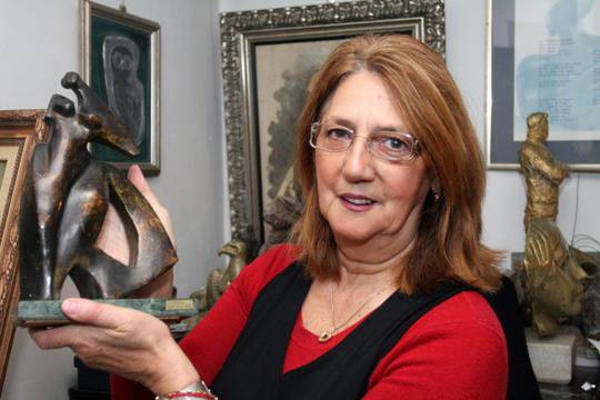 Диана-Мария Райнова: Никой не помни, че дядо е рисувал „Св. Александър Невски“