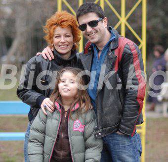 Асен Блатечки се събира с жена си