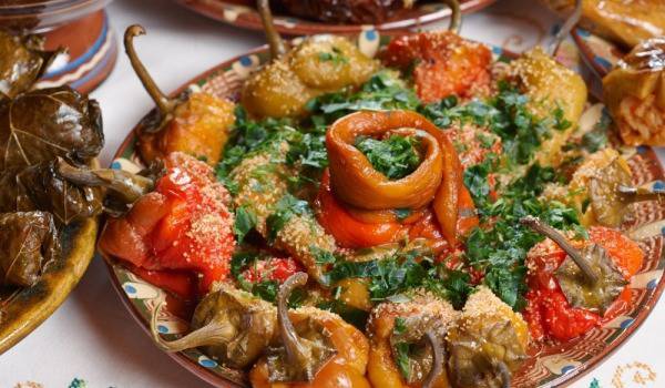 Как да изпечем и мариноваме чушки