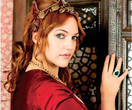 Любима актриса е бременна, но и изоставена