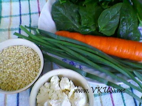 Вкусни кюфтенца с извара, кускус, спанак и крем от моркови