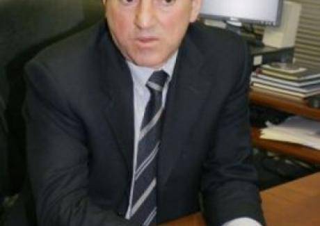 Стоян Александров: Орешарски, Чобанов и Бобева ще четат лекции в УНСС