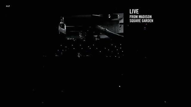 Roger Waters (of Pink Floyd) – In The Flesh Another Brick in The Wall 2012 Live HD