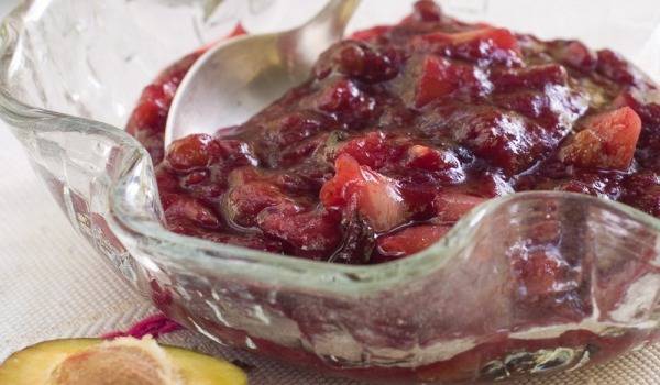 Сладко от сини сливи и круши