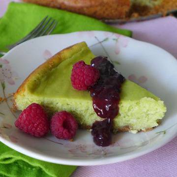 Вкусни десерти с авокадо