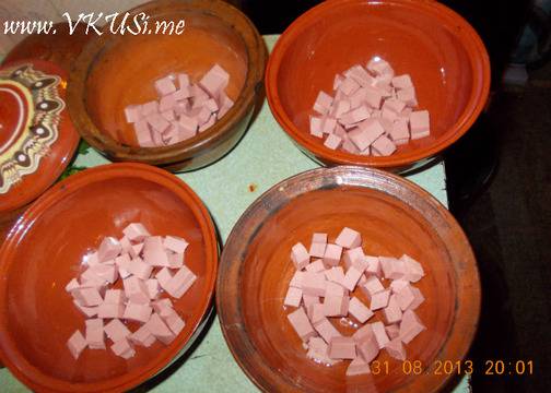 Гювечета по селски (или гювечета с името, каквото има в хладилника)