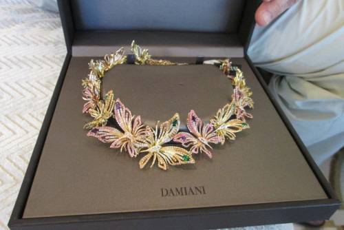 Бижута пеперуди от „Damiani“