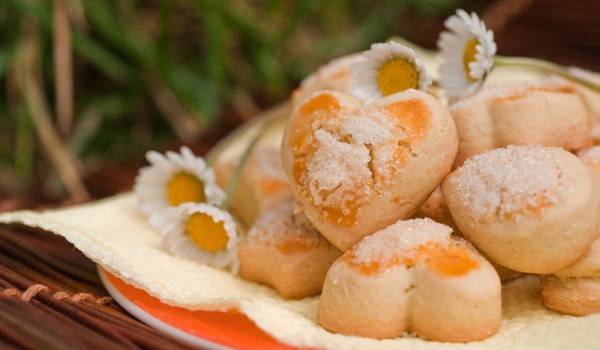 Да си направим курабии от захарно тесто