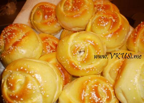 Кифлички “Рози“