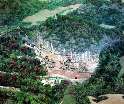 Майдзишан – Китайския пещерен будистки комплекс