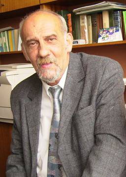 Проф. Николай Балевски на 66 г.: Калинки срещу листни въшки, а не химикали…