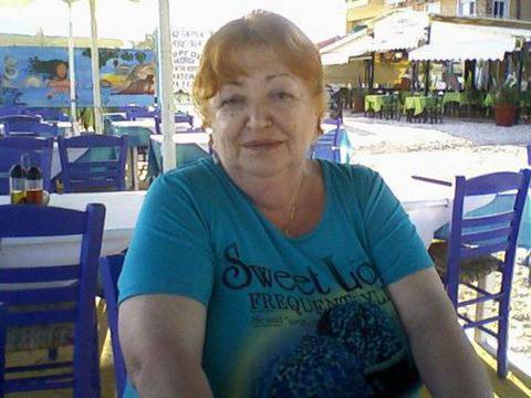 Почина известната гледачка на карти Таро Людмила Захариева