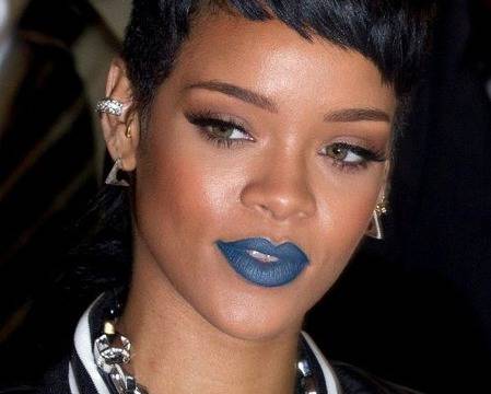 Риана с втора колекция за Ривър Айлънд