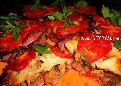 Пикантна пилешка кавърма в кошнички от бекон