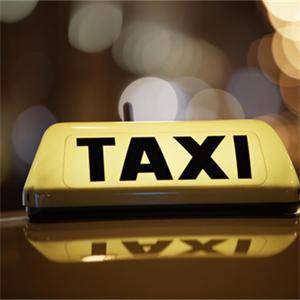 Таксиметров шофьор заспа зад волана и блъсна 8-годишно момиченце 1211