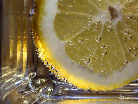 Натурална грижа за премахване на белези и стрии