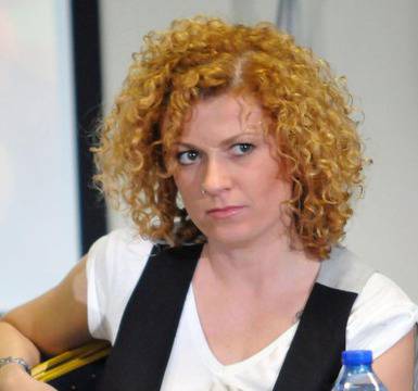 Затвориха Люси Дяковска в немски кокошарник