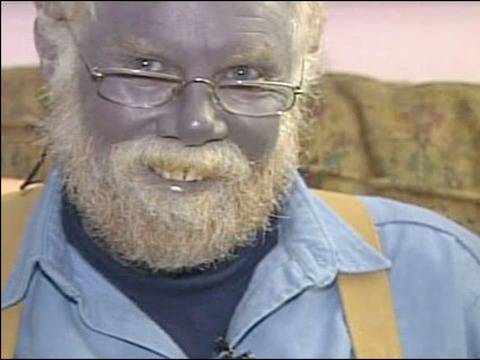 Почина „Татко Смърф“