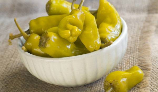 Парени селски чушки