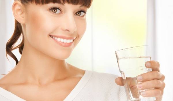 Да пием ли вода, когато се храним?