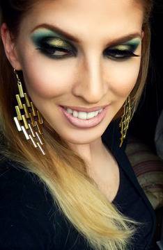 Драматичен грим в зелено и златисто видяна 1958 коментари 0