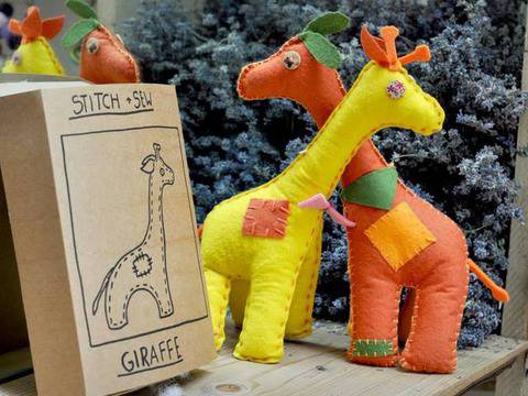 Как да научим детето да шие?