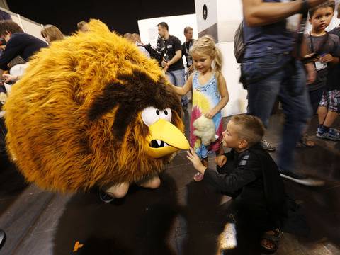 Забавни и образователни игри учат децата на английски език