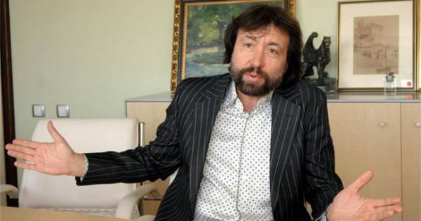 Николай Банев: Ветко Арабаджиев обяви откраднат самолет за подарък на доведената си дъщеря Александра!