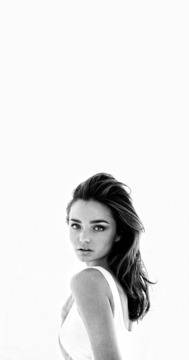 Красива, уверена, секси – жената на 31 години! видяна 7693 коментари 2