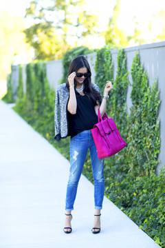 Една обикновена тениска, три блестящи тоалета видяна 7678 коментари 3