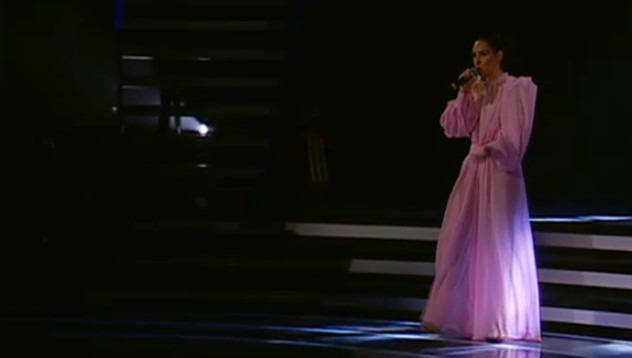 Жури и публика станаха на крака на Сантра видяна 4349 коментари 4