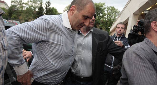 Ред е и Цветанов да се качи на комбайна