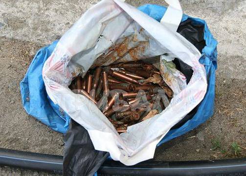 Нашенци тръгнали на опера в Украйна с ножове и патрони в багажника