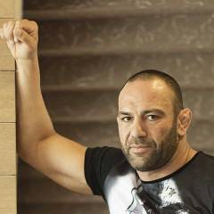 Краси Кочев: Заради Малина оставих децата си