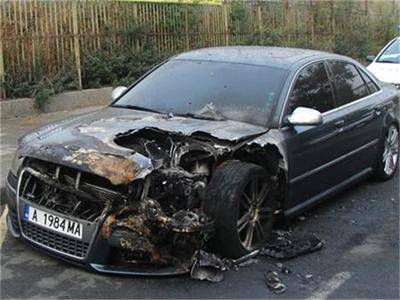 Драснаха клечката на баровска кола в Бургас