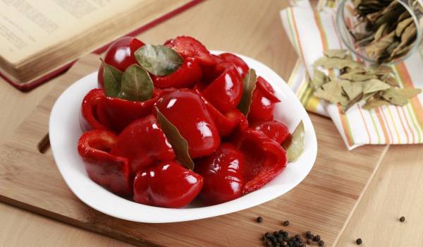 Туршии с камби и чушки