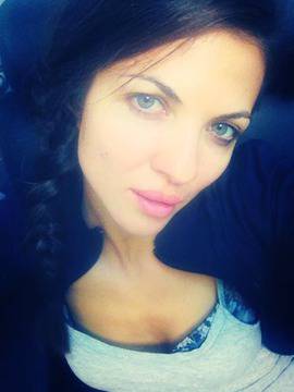 Вижте Райна без грим видяна 10005 коментари 19