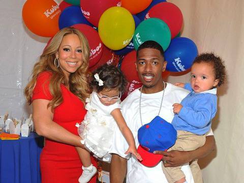 Марая Кери се развежда