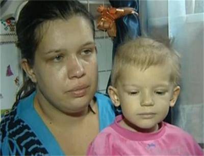 Ученици помагат на двегодишната Стефи