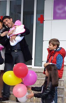 Башар Рахал с извънбрачно дете? (снимки) видяна 8704 коментари 10