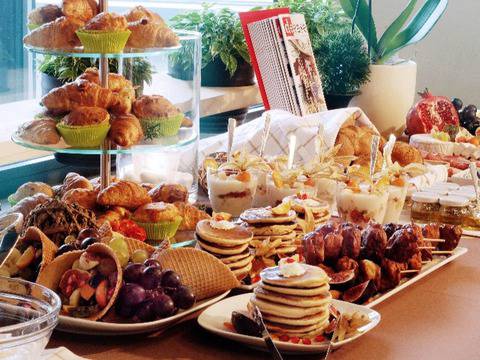 Палачинки с кафе по никое време или брънч – любимото занимание в събота